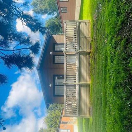 Truemans Lodge With Hot Tub York Exterior foto